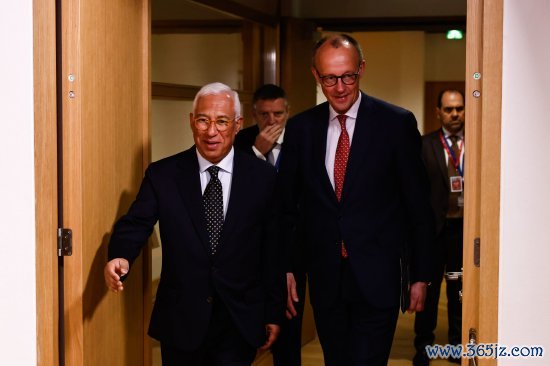 默茨(右)与Antonio Costa,3月6日